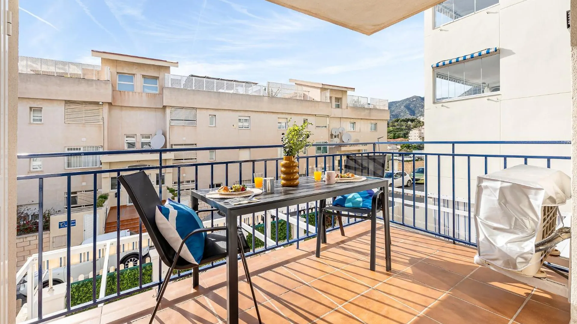 797 Holiday Rentals - Acogedor Estudio En Torrequebrada Benalmadena